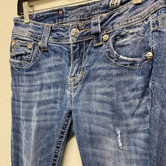 Miss Me Mid Rise Bootcut jeans size 27 - Picture 5 of 8